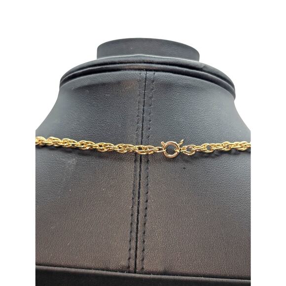 Roadrunner Circa 1970 Chunky Gold Plated On the Run Roadrunner Pendant Necklace - Picture 7 of 8